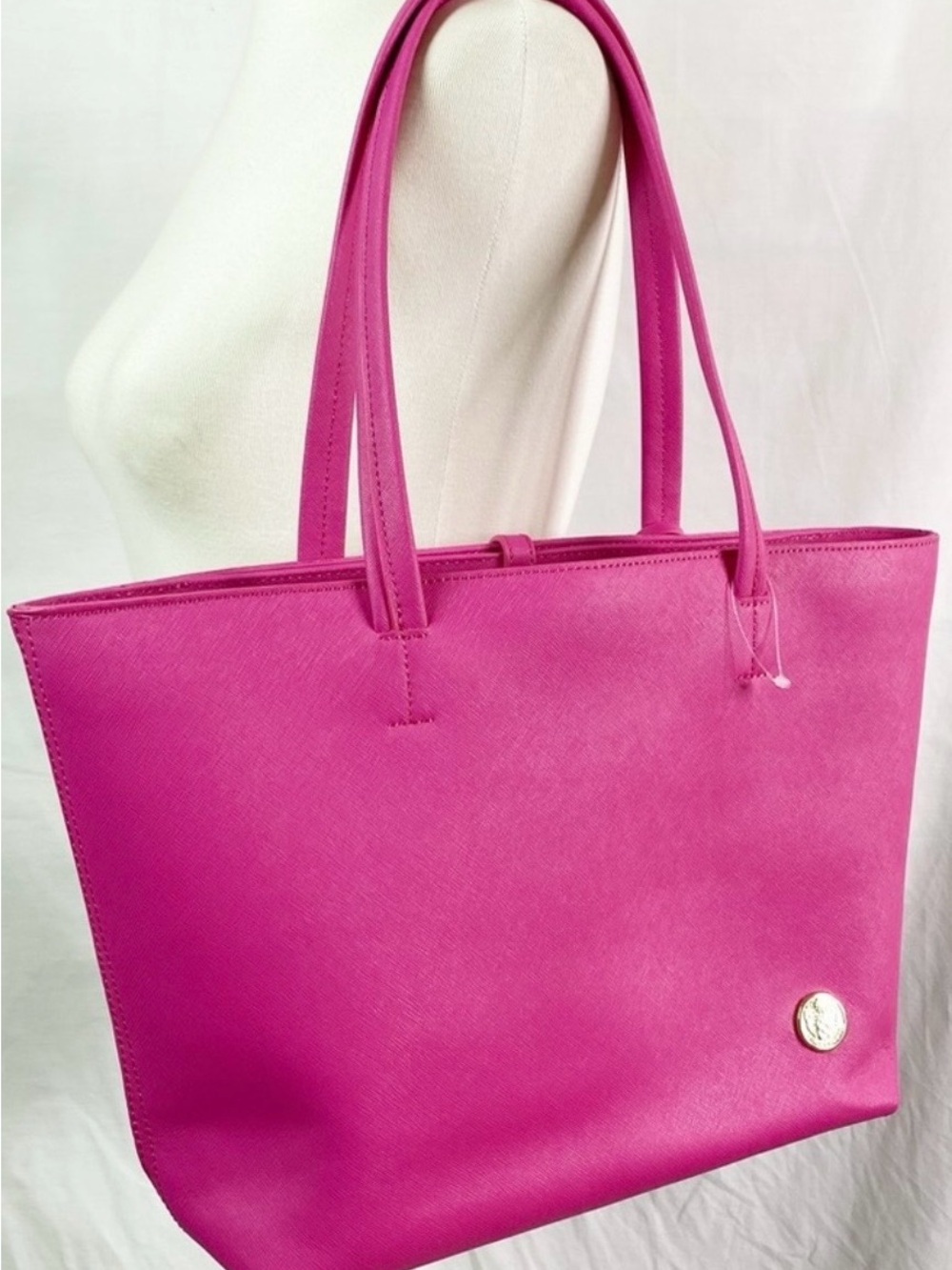 NWOT - Vince Camuto Leila Small Tote Fuchsia Pink Leather Handbag